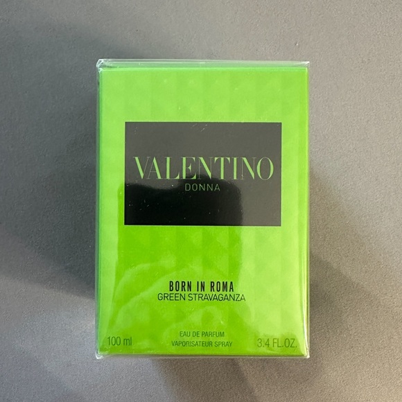 NWT Valentino Donna Born in Roma Green Stravaganza Eau de Parfum - Picture 3 of 8